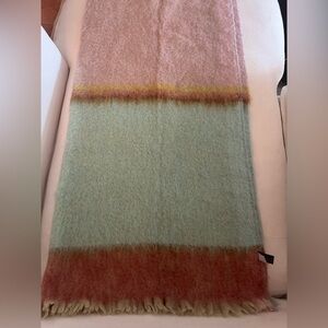 Mantas Ezcaray Mohair Wool Blanket